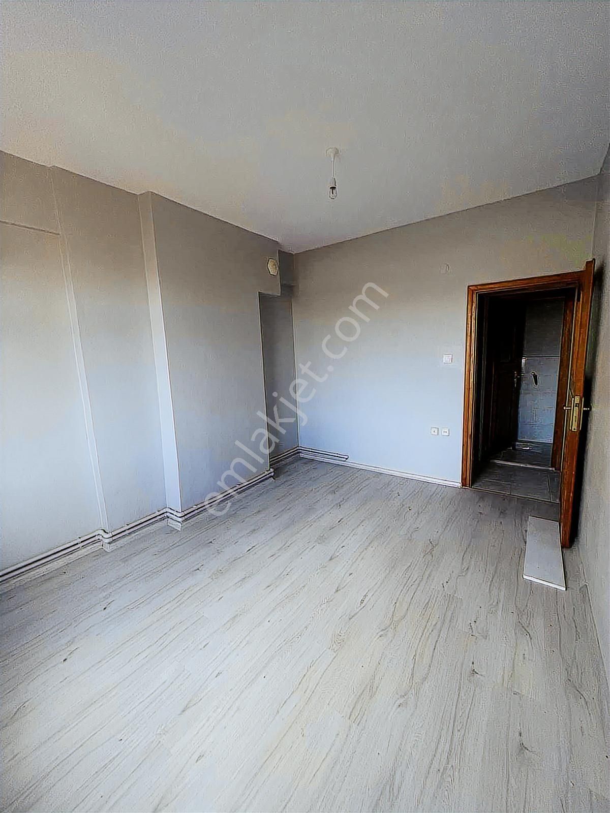 Koru Emlak'tan: 2+1 Arakat Fırsat Daire Kiralıktır. - Görsel 15
