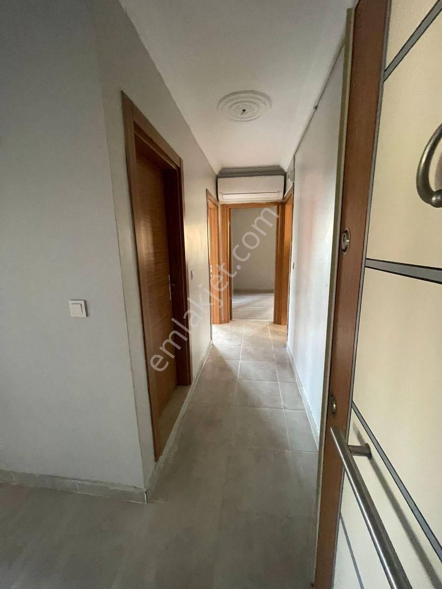 Koru Emlak'dan Acill Satılık 3+1 İskanlı Limitsiz Kredili Daire - Görsel 30