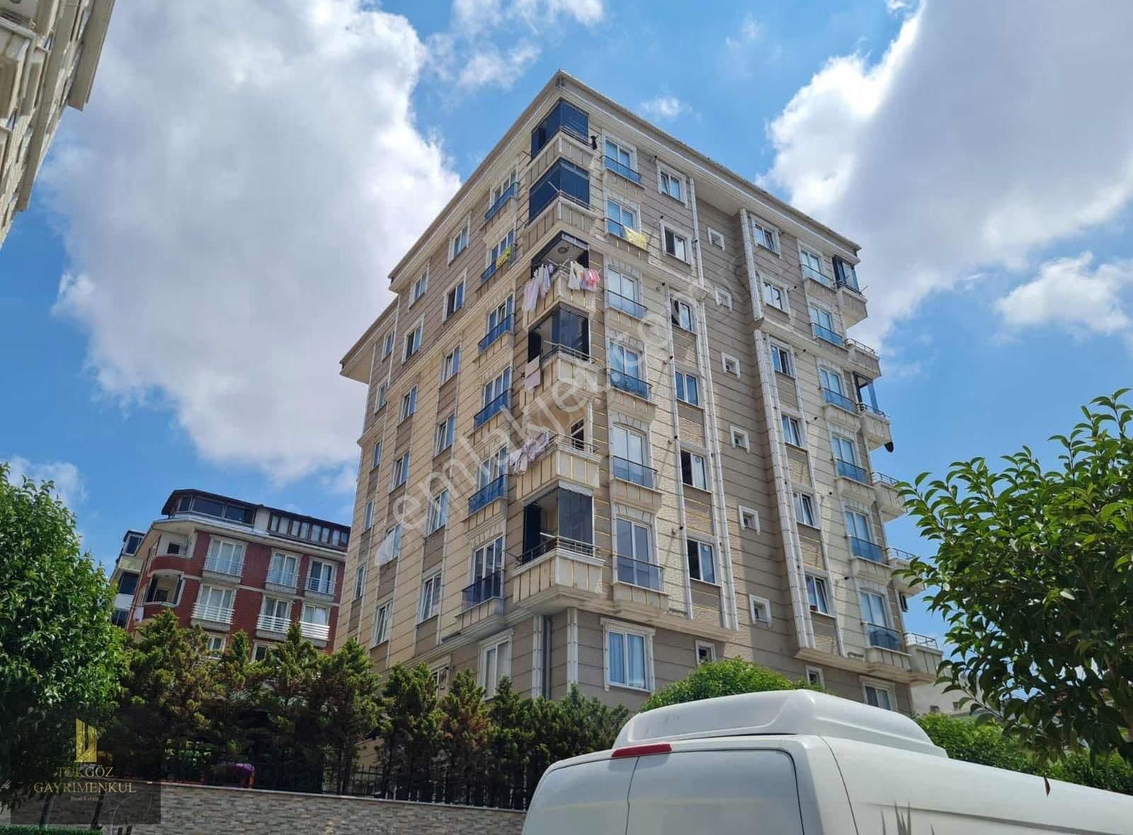 Site İçinde 2+1 100m2 Kapalı Otoparklı Asansörlü 11 Yıllık