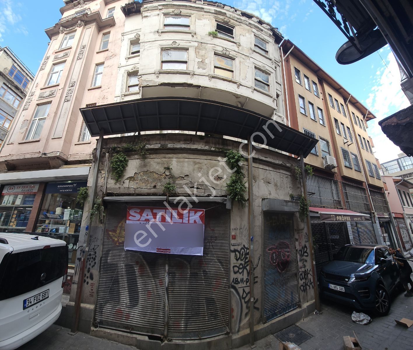 Karaköy Meydana 50 Metre Mesafede Satılık 5 Katlı Dükkan Bina - Görsel 2