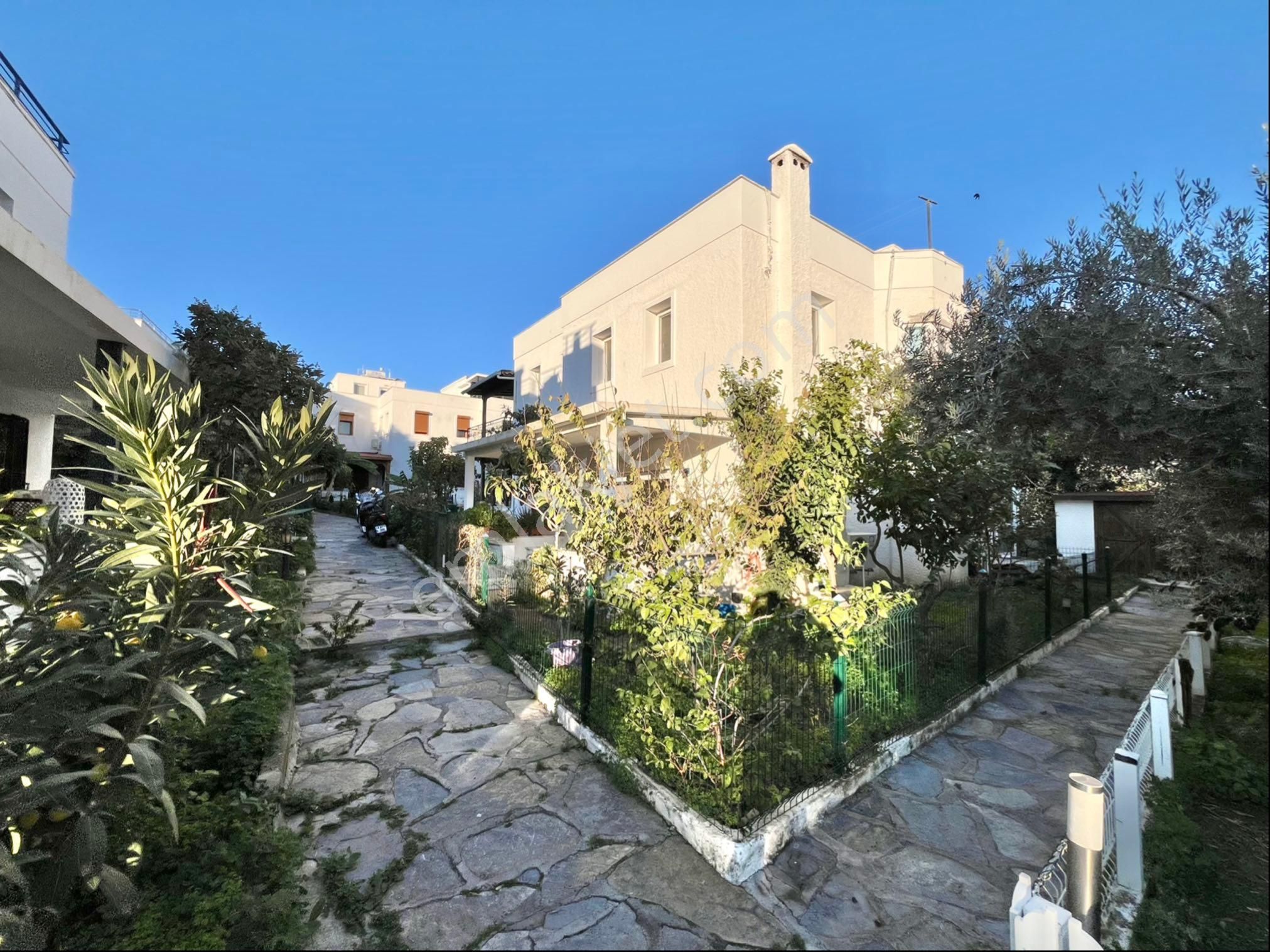 Bodrum Marina’da Denize 300mt Mesafede Tripleks Villa - Görsel 4