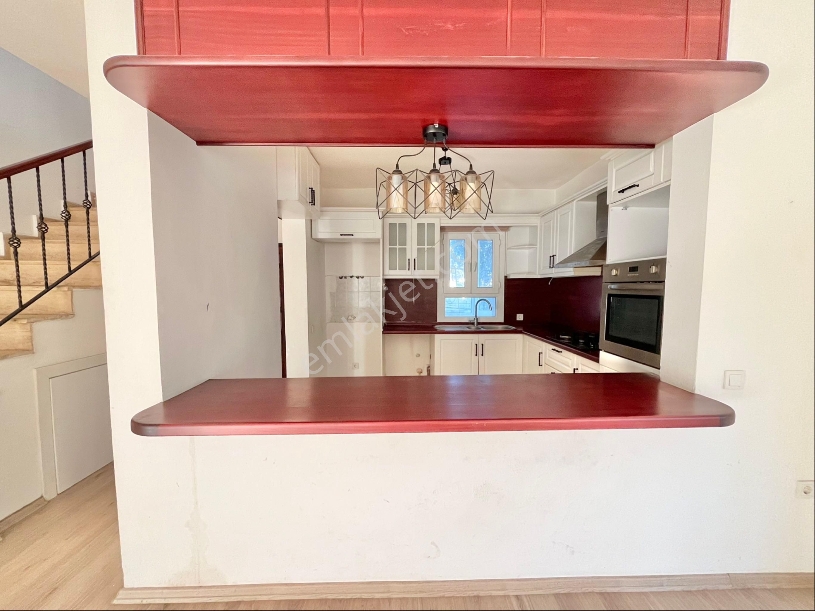 Bodrum Marina’da Denize 300mt Mesafede Tripleks Villa - Görsel 35