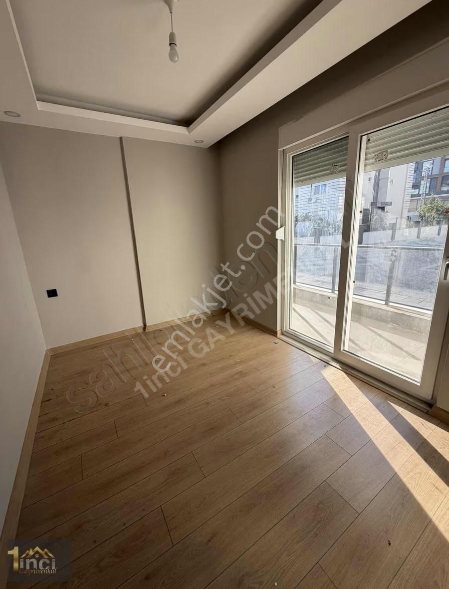 Tramway Dibi Havuzlu Site İçi Giriş 1+1 İskanlı Çift Balkonlu - Görsel 7