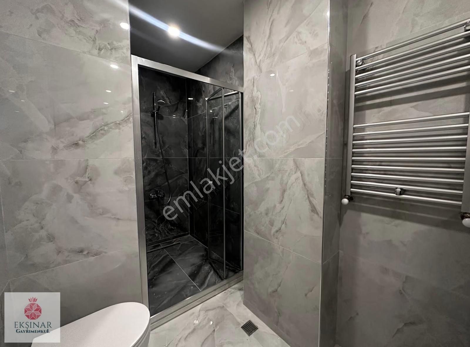 Ekşinar Gayrimenkul'den Şenlikköy'de 4+1 Satılık Dubleks Daire - Görsel 6