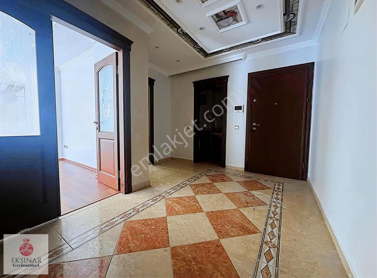 Florya'da Site İçerisinde Mükemmel Konumlu Satılık 4+1 Daire - Görsel 10