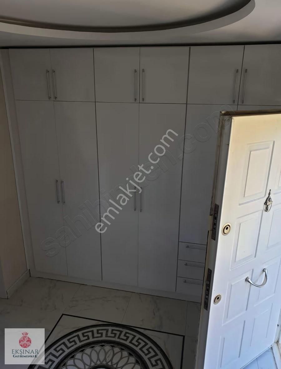 Silivri'de Denize Sıfır Havuzlu Satılık 7+2 Lüx Eşyalı Villa - Görsel 13