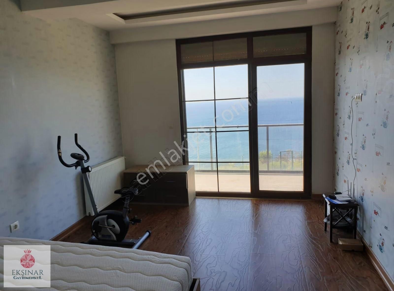 Silivri'de Denize Sıfır Havuzlu Satılık 7+2 Lüx Eşyalı Villa - Görsel 23