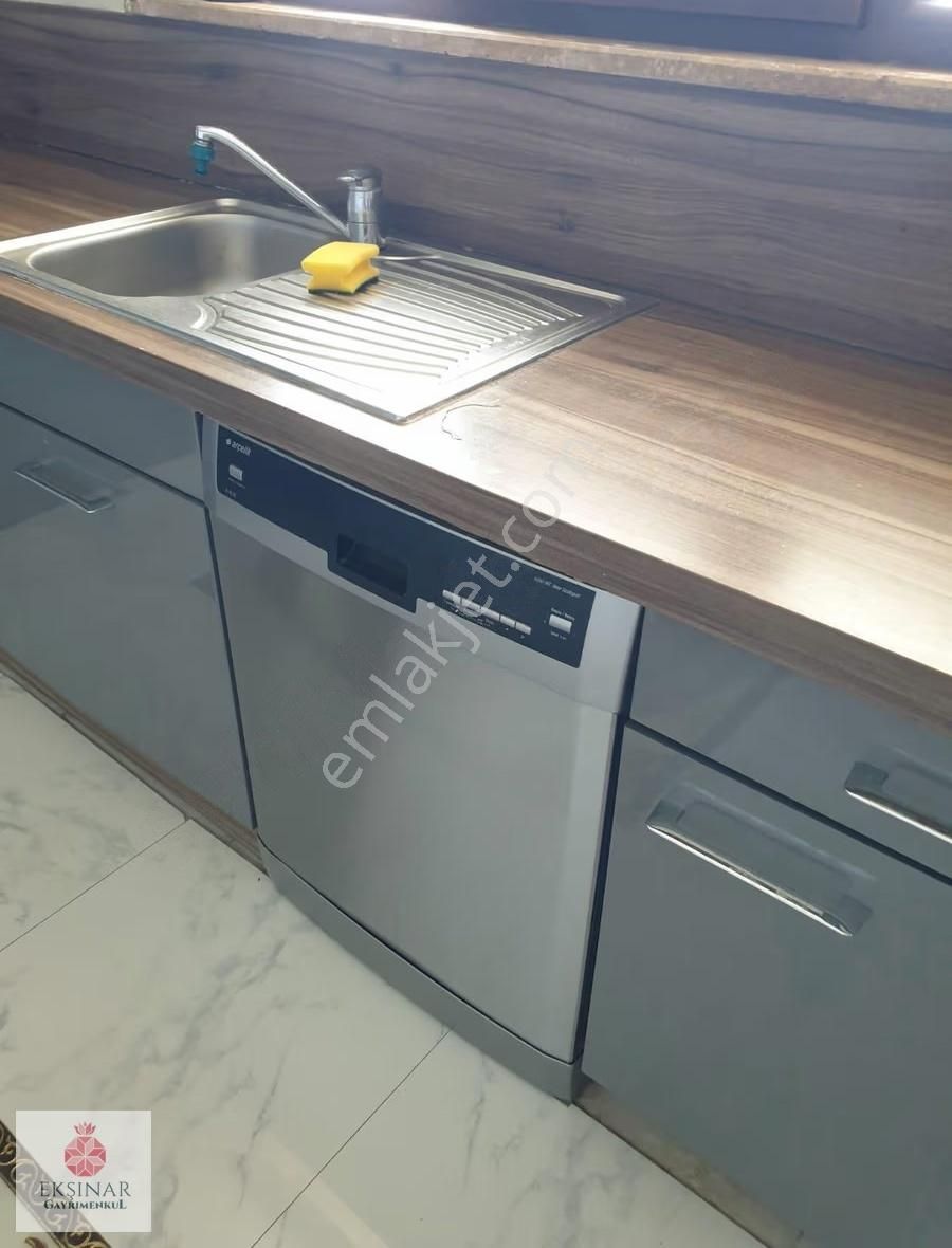 Silivri'de Denize Sıfır Havuzlu Satılık 7+2 Lüx Eşyalı Villa - Görsel 10