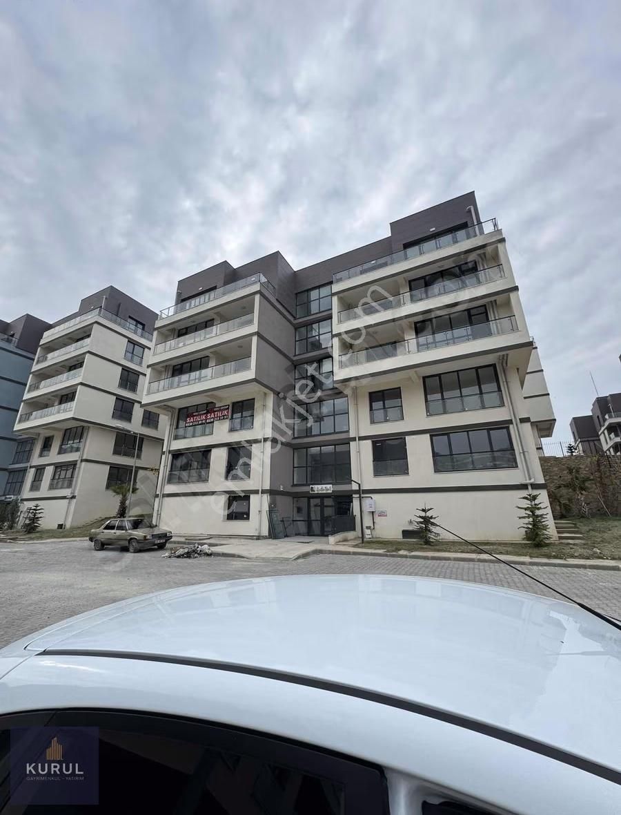 Kurul Gayrimenkul'den Göl Manzaralı 4+1 Satılık Daire - Görsel 6