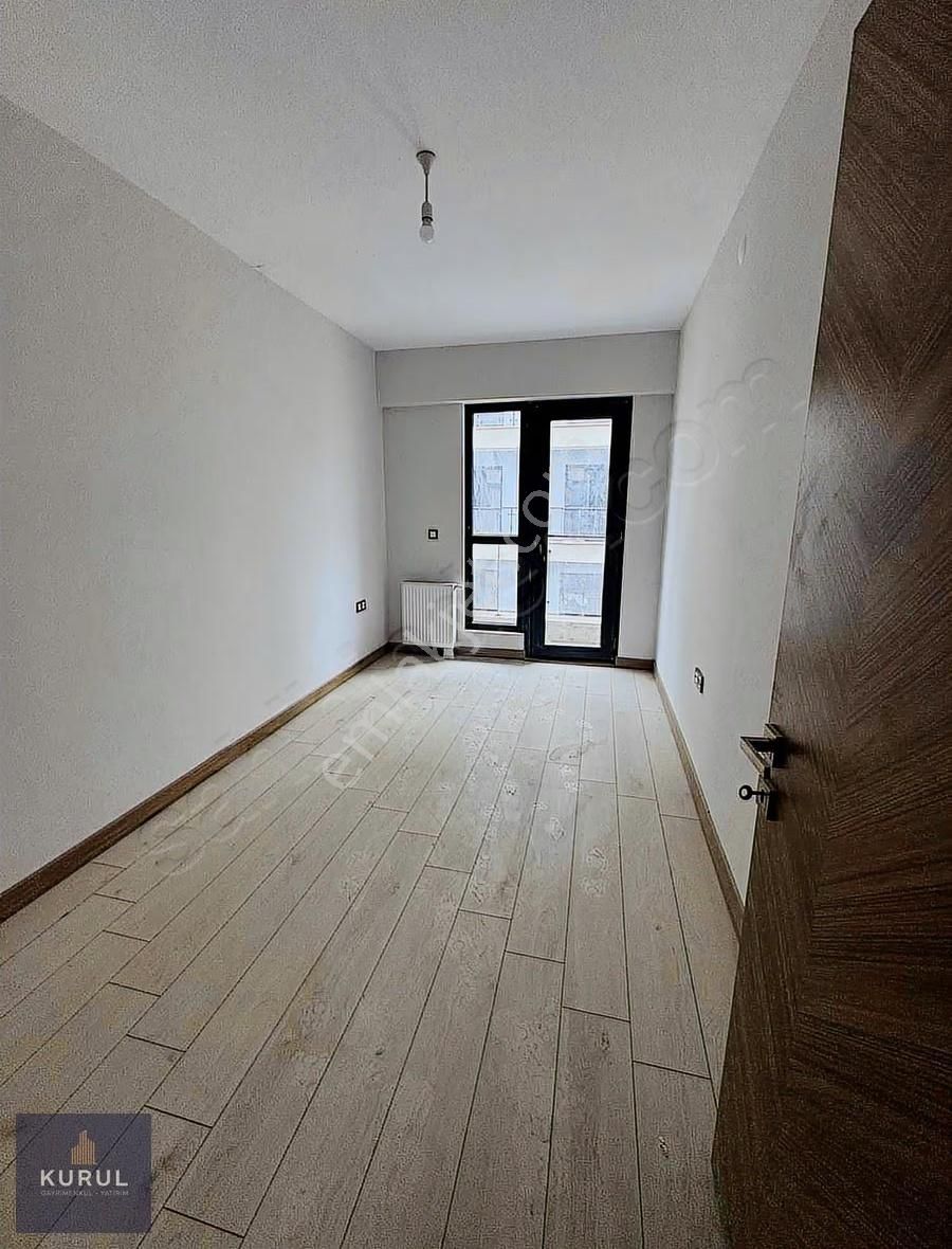 Kurul Gayrimenkul'den Göl Manzaralı 4+1 Satılık Daire - Görsel 4