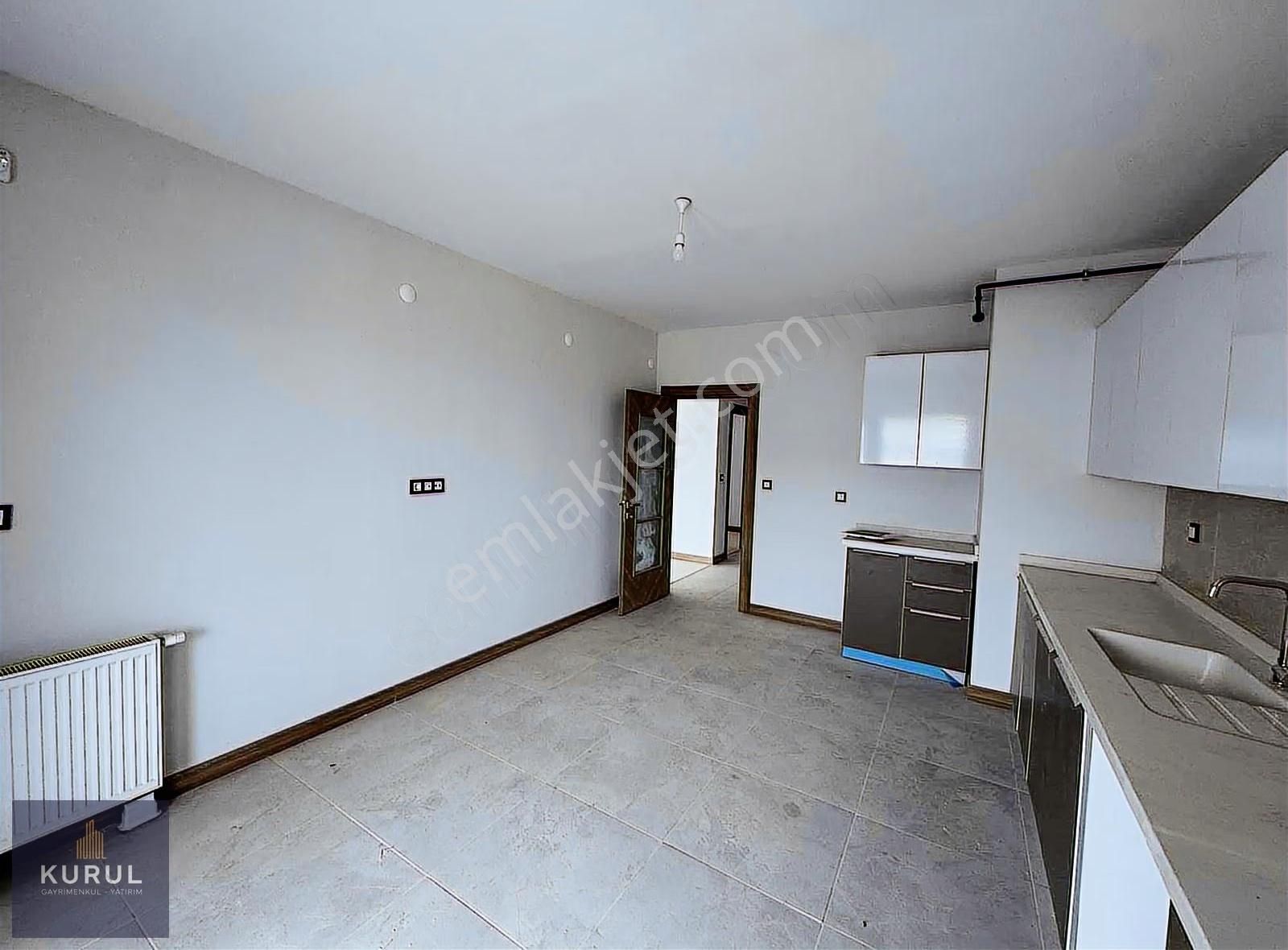 Kurul Gayrimenkul'den Göl Manzaralı 4+1 Satılık Daire - Görsel 16