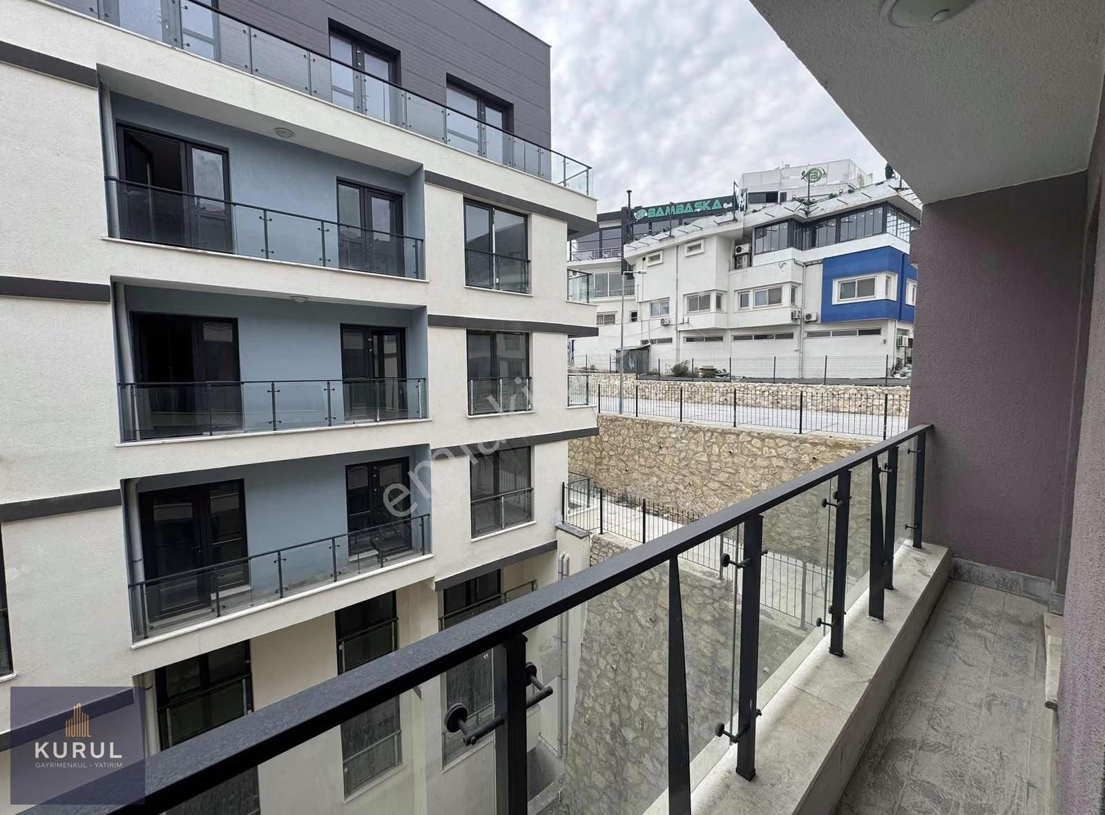 Kurul Gayrimenkul'den Göl Manzaralı 4+1 Satılık Daire - Görsel 15