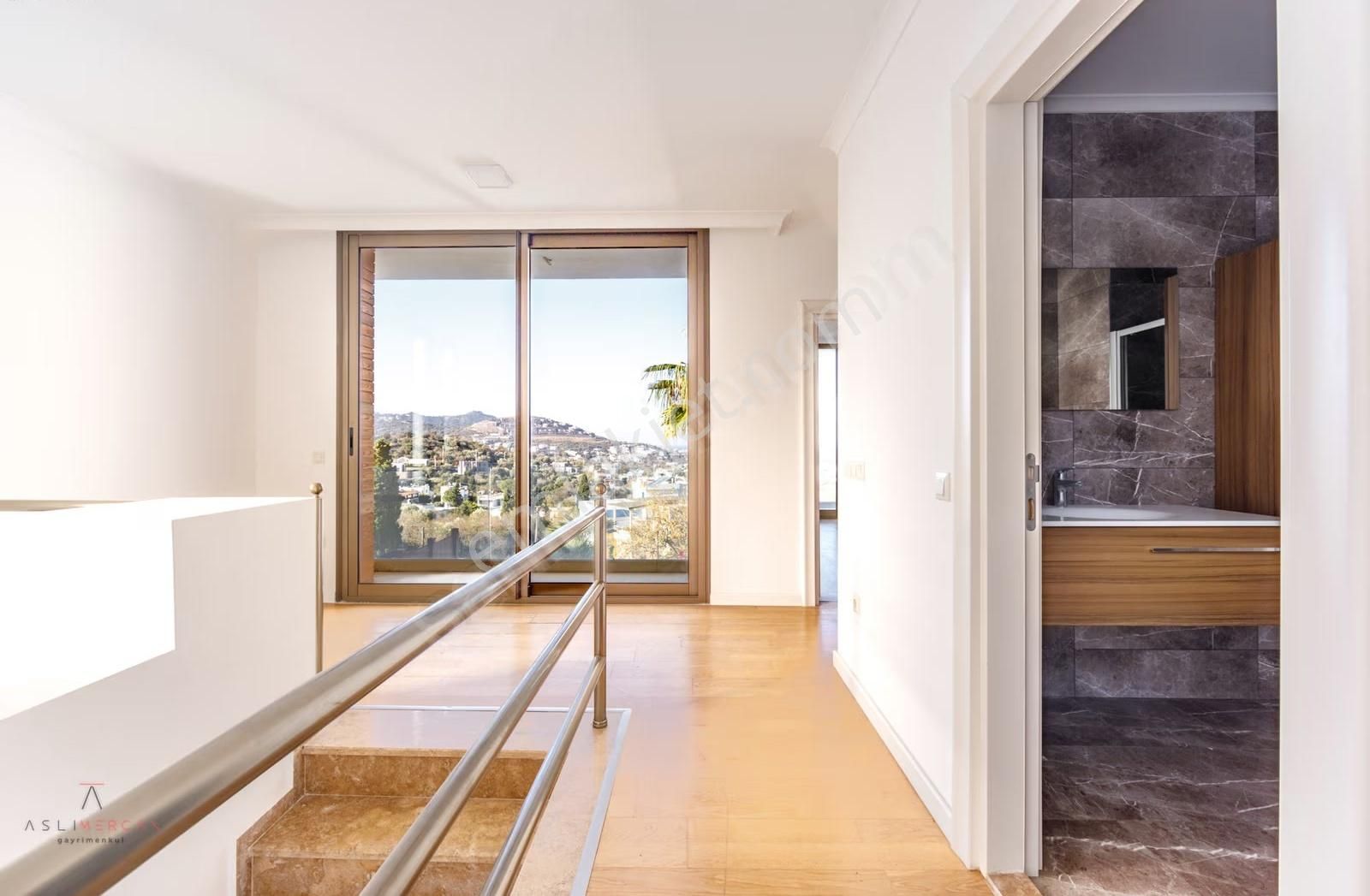 Yalıkavak Merkez'de Deniz Manzaralı Müstakil Havuzlu Villa - Görsel 5