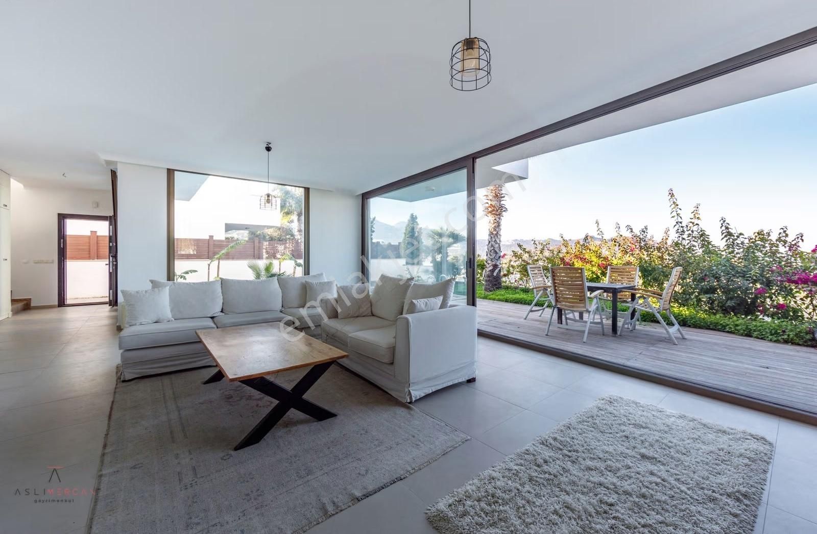 Yalıkavak Merkez'de Deniz Manzaralı Müstakil Havuzlu Villa - Görsel 7