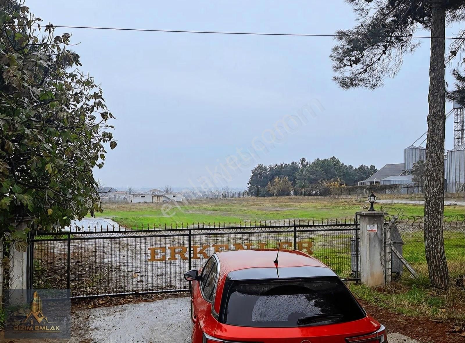 Temel Emlkaktan İmar Sınırına 50 Metre Mesafede Satılık Tarla - Görsel 4