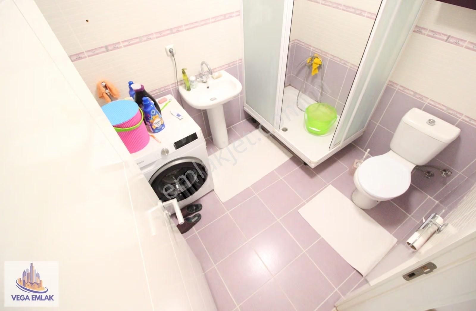 Vega Emlak'tan Full Yapılı Ankara Manzaralı Yıldız Göbekte Daire - Görsel 19