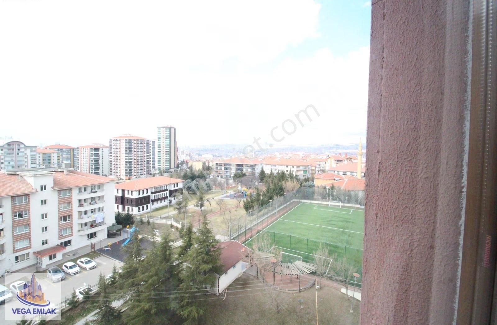 Vega Emlak'tan Full Yapılı Ankara Manzaralı Yıldız Göbekte Daire - Görsel 6