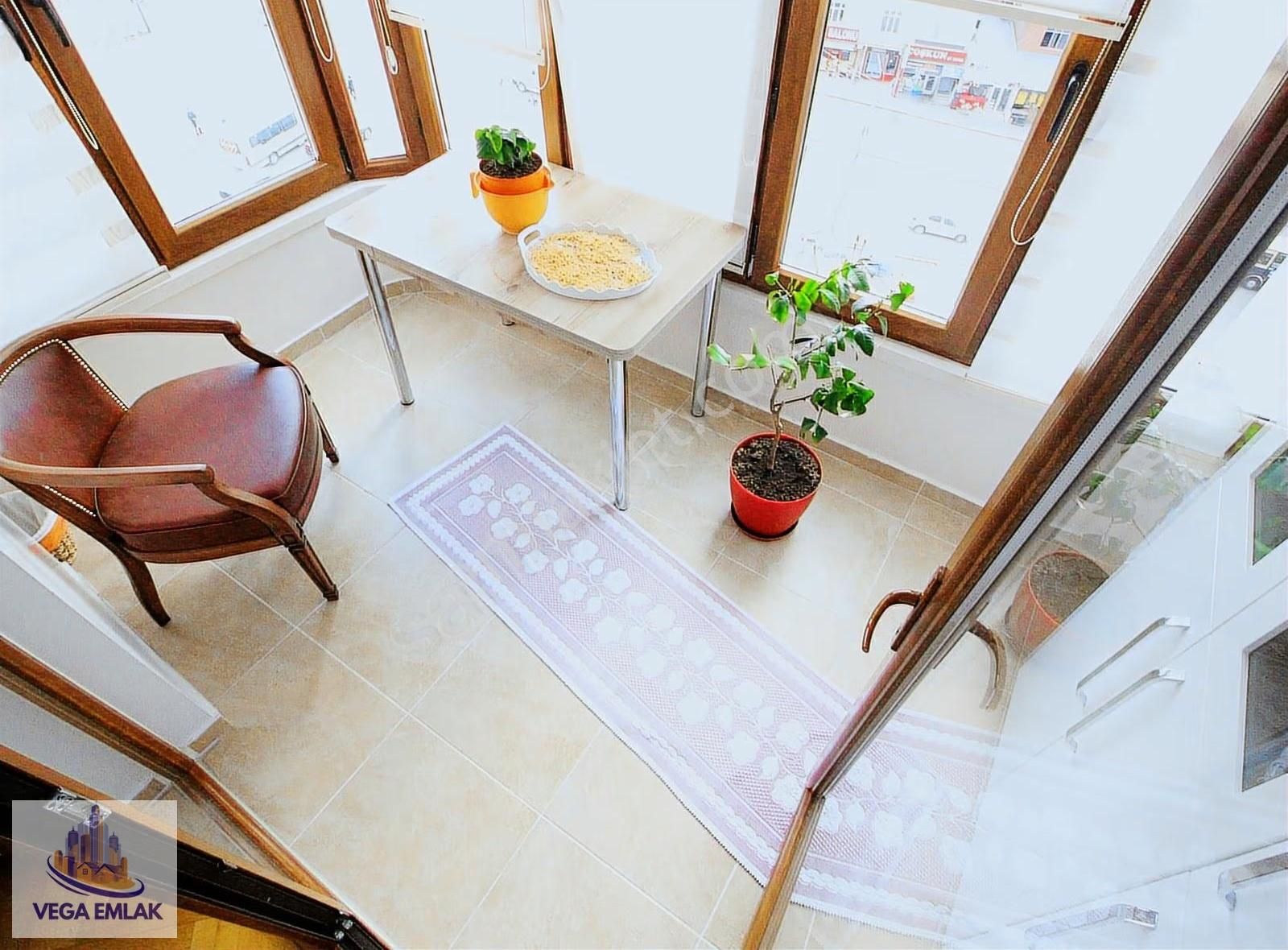 Vega Emlak'tan Full Yapılı Ankara Manzaralı Yıldız Göbekte Daire - Görsel 22