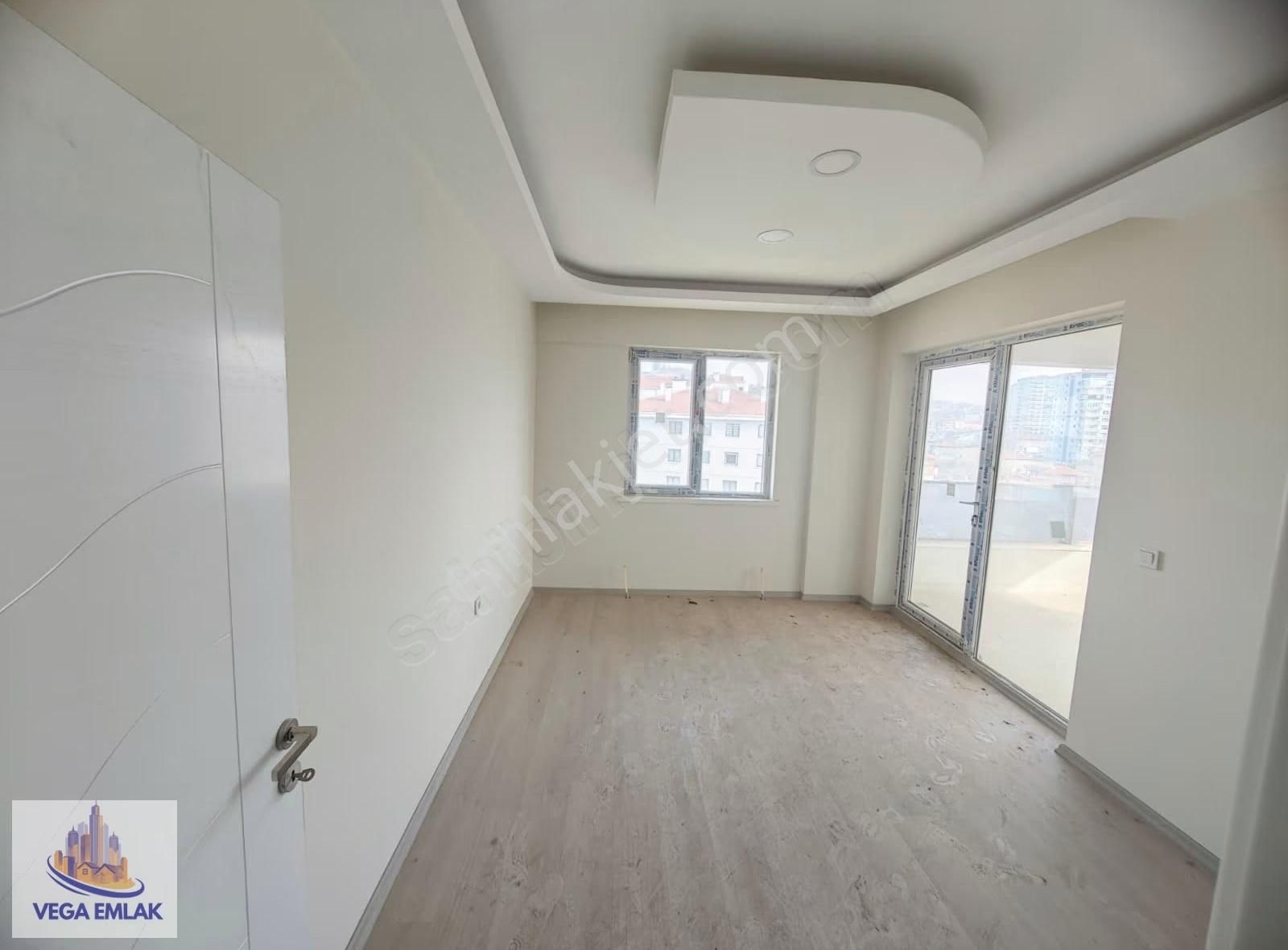 Vega Emlaktan Güneşevler Sınırı Yakını 3+1 Sıfır Site Dairesi - Görsel 15