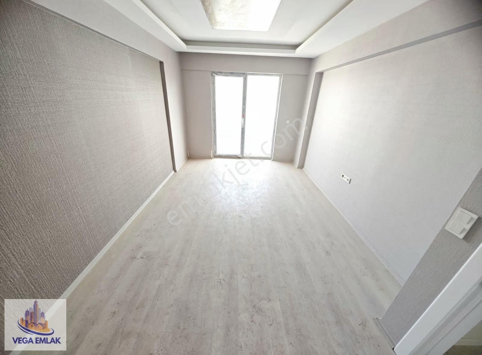 Vega Emlaktan Güneşevler Sınırı Yakını 3+1 Sıfır Site Dairesi - Görsel 8