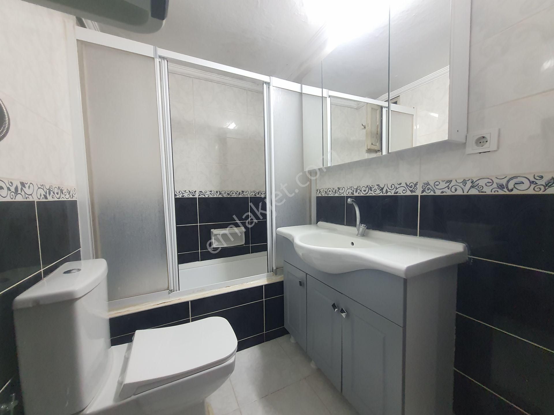 İzmir Alsancak Talatpaşa Bulvarı Merkezi Konumda 2+1 Kiralık - Görsel 18