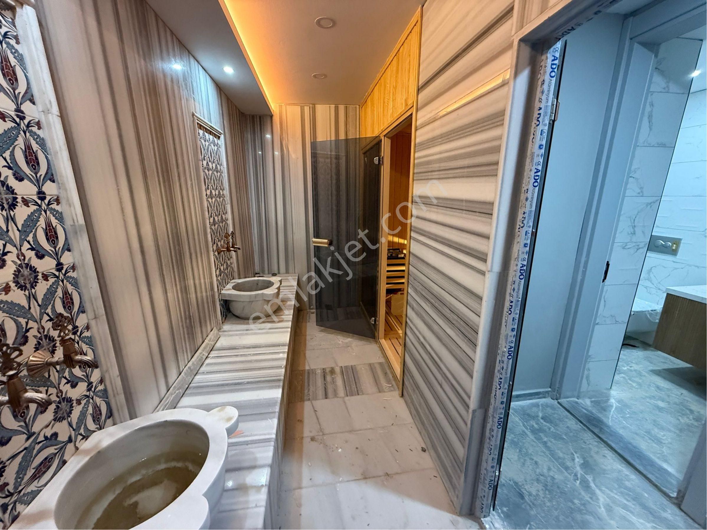 Kuşadası Karaovada Özel Havuzlu Hamam Saunalı 5+1 - Görsel 23