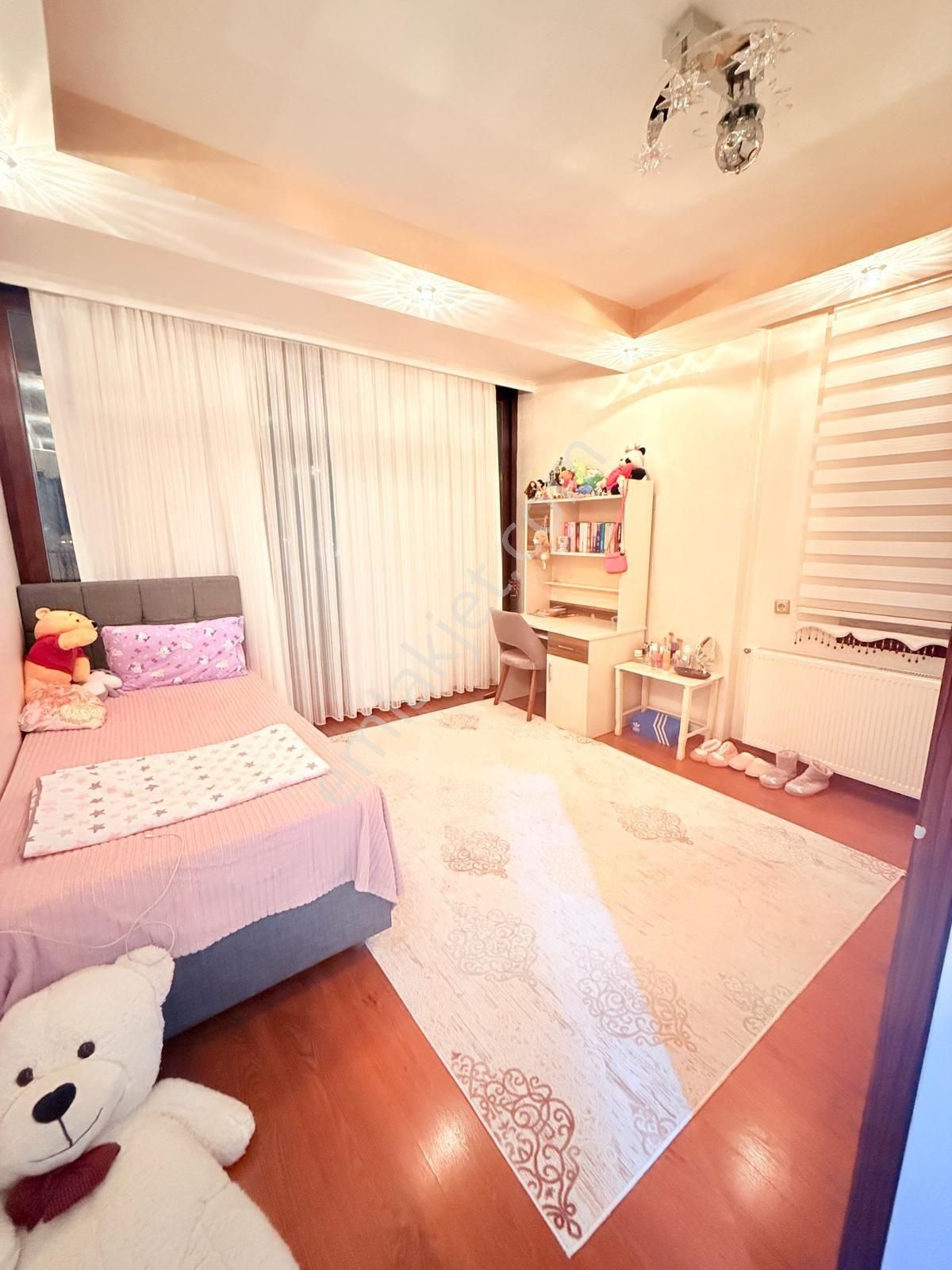 100 Yıl Şenbayrak Plaza'da 4+1 Her Kat Tek Daire Satılıktır - Görsel 15