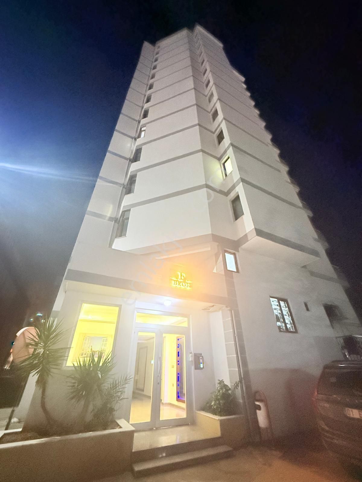 100 Yıl Şenbayrak Plaza'da 4+1 Her Kat Tek Daire Satılıktır - Görsel 34