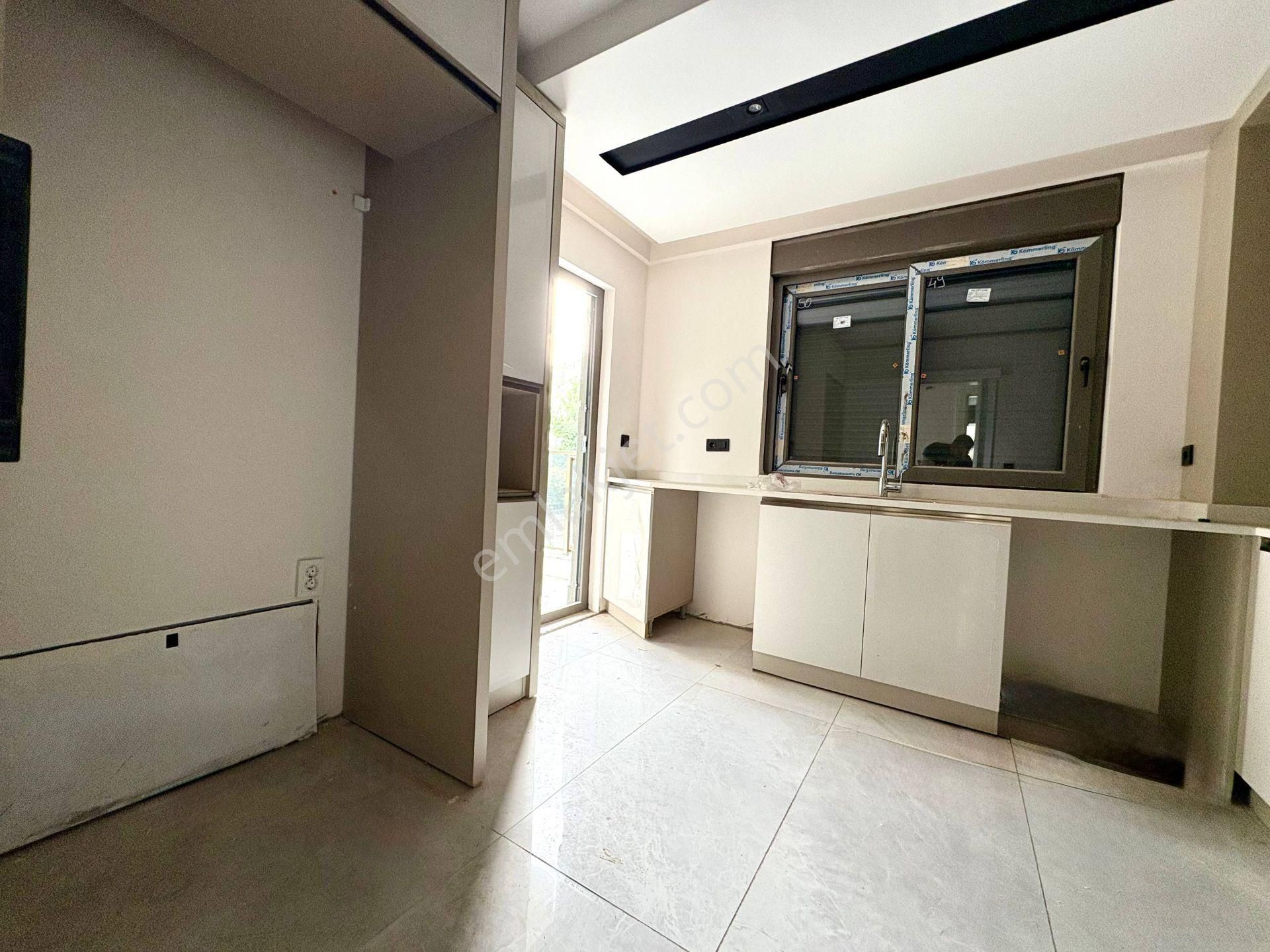 Muratpaşada Sıfır 3+1 Daire Kapalı Mutfak_otoparklı - Görsel 13