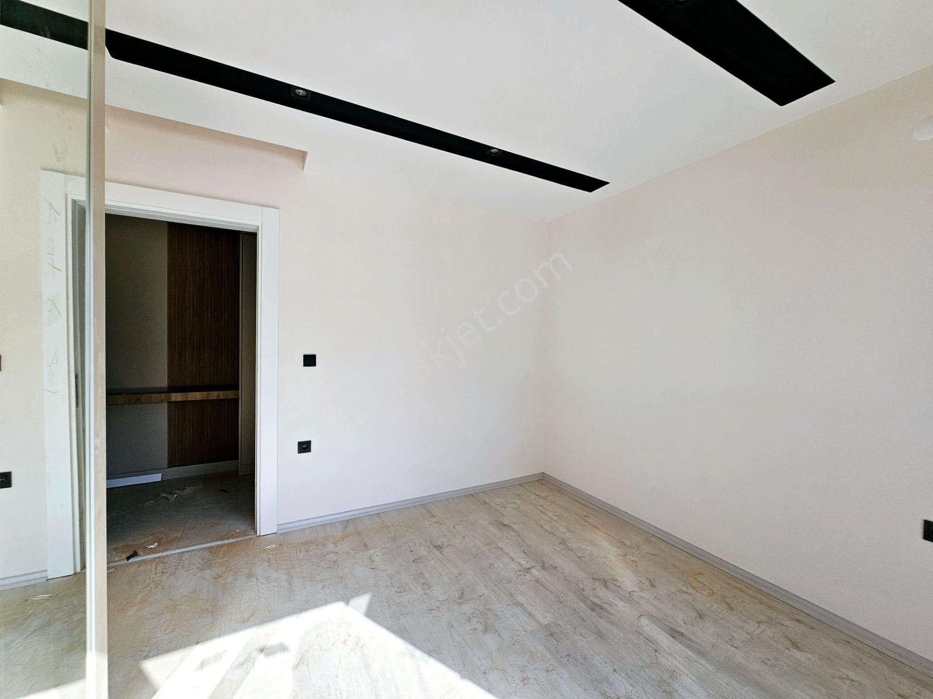 Muratpaşada Sıfır 3+1 Daire Kapalı Mutfak_otoparklı - Görsel 26