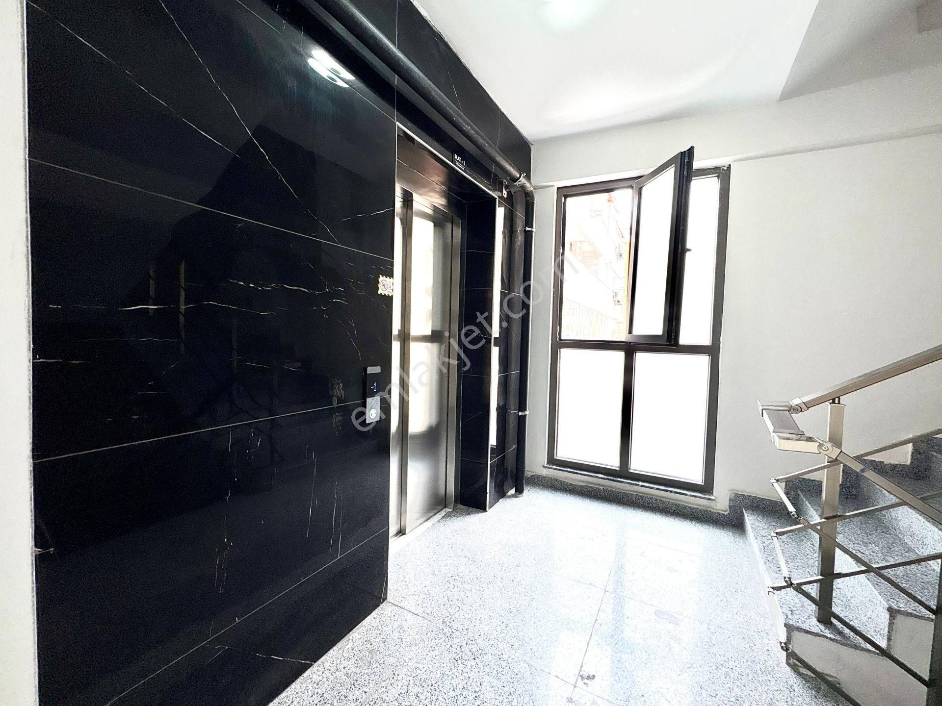 Muratpaşada Sıfır 3+1 Daire Kapalı Mutfak_otoparklı - Görsel 2