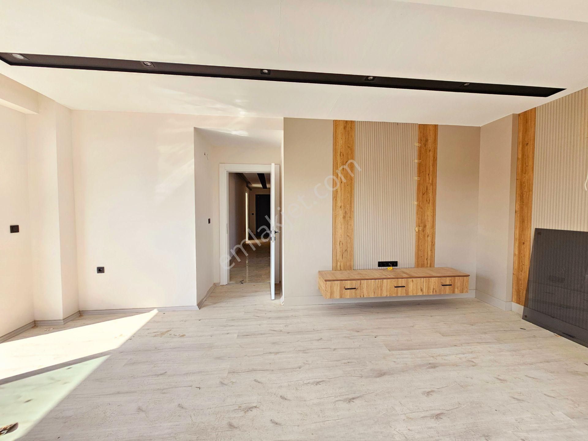 Muratpaşada Sıfır 3+1 Daire Kapalı Mutfak_otoparklı - Görsel 10