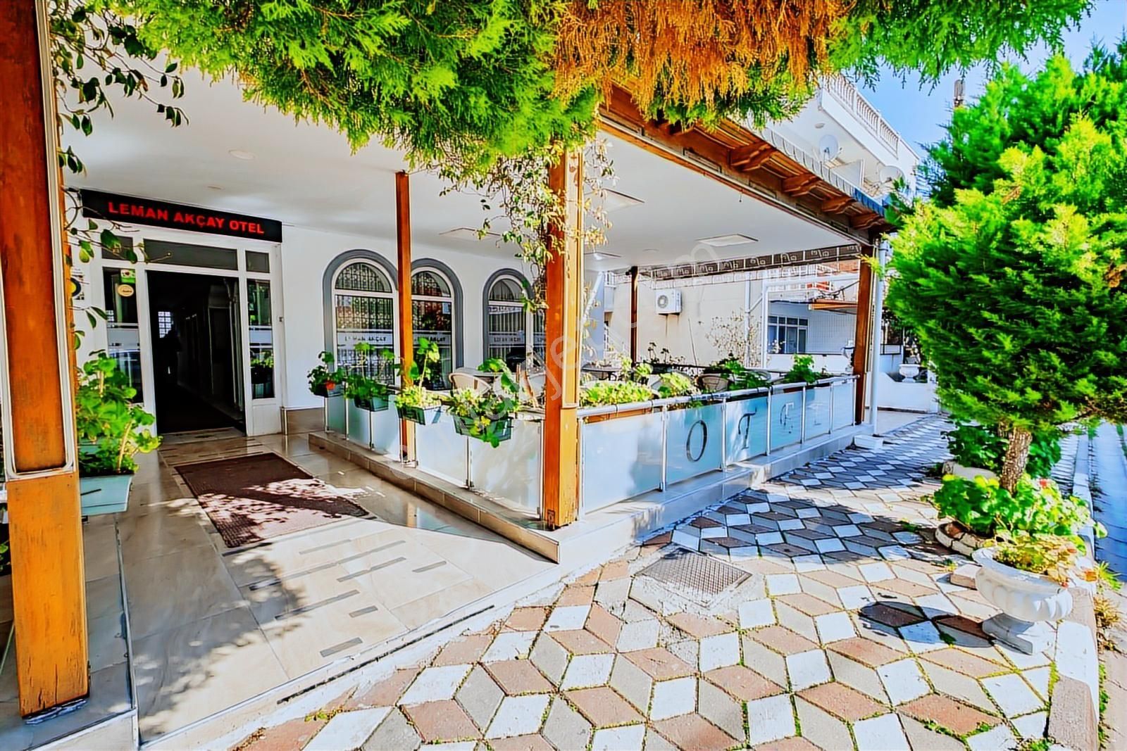 Balıkesir Akçay'da Satılık 23 Odalı Otel - Görsel 29