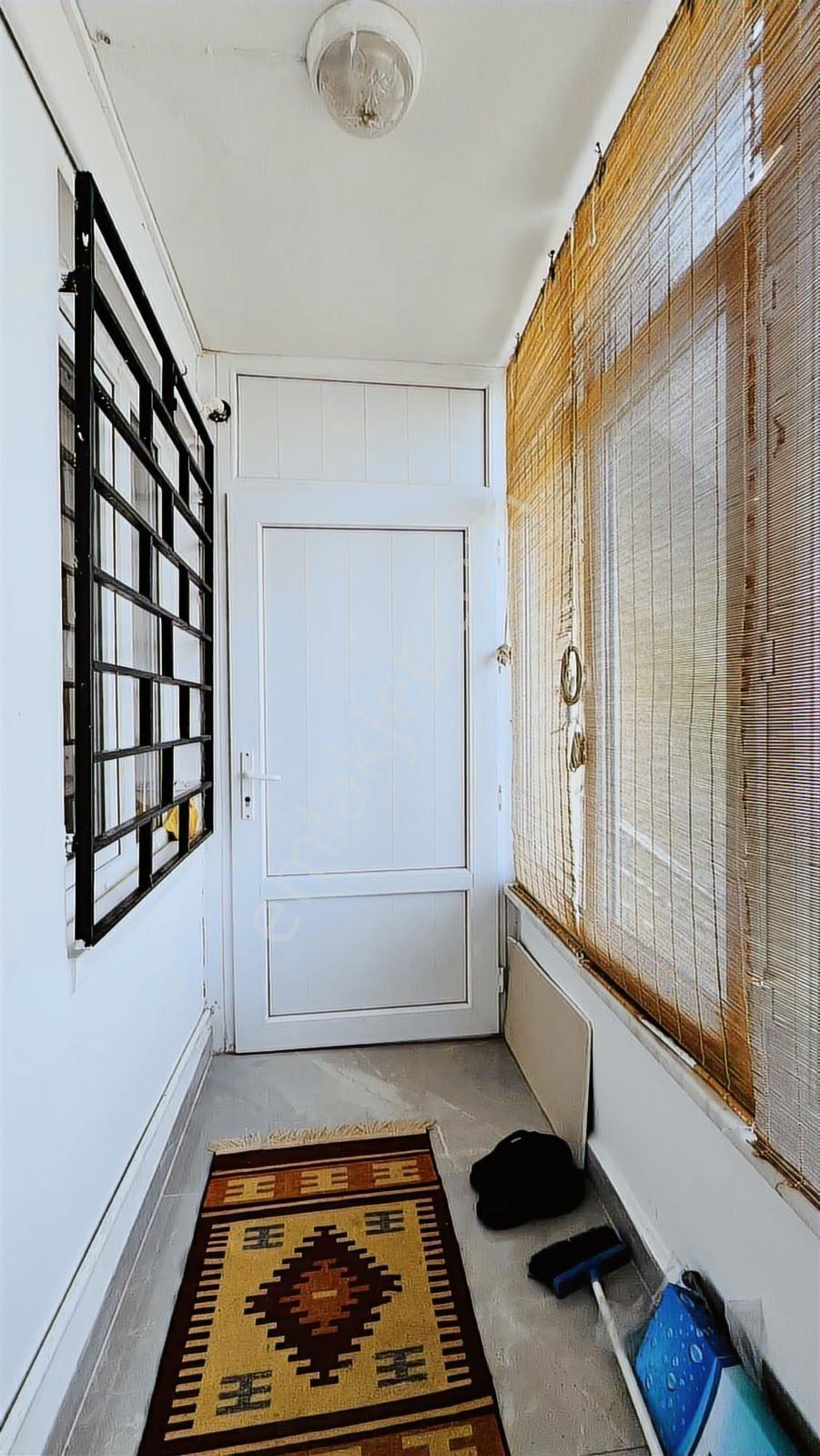 Silivri Parkköy Mevkii'nde Eşyalı Yaz Dönemi Kiralık 2+1 Daire - Görsel 3