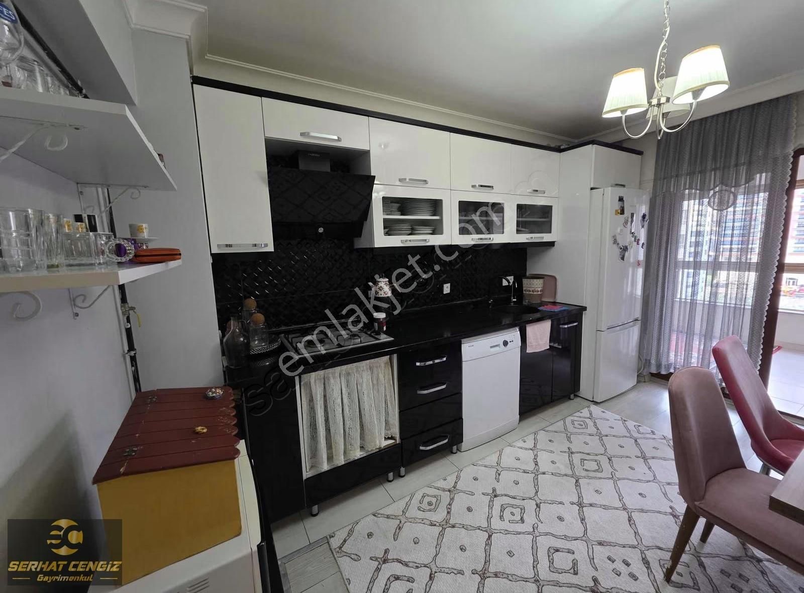 Kayalar Güven Prestij'te 3+1 Satılık - Görsel 3