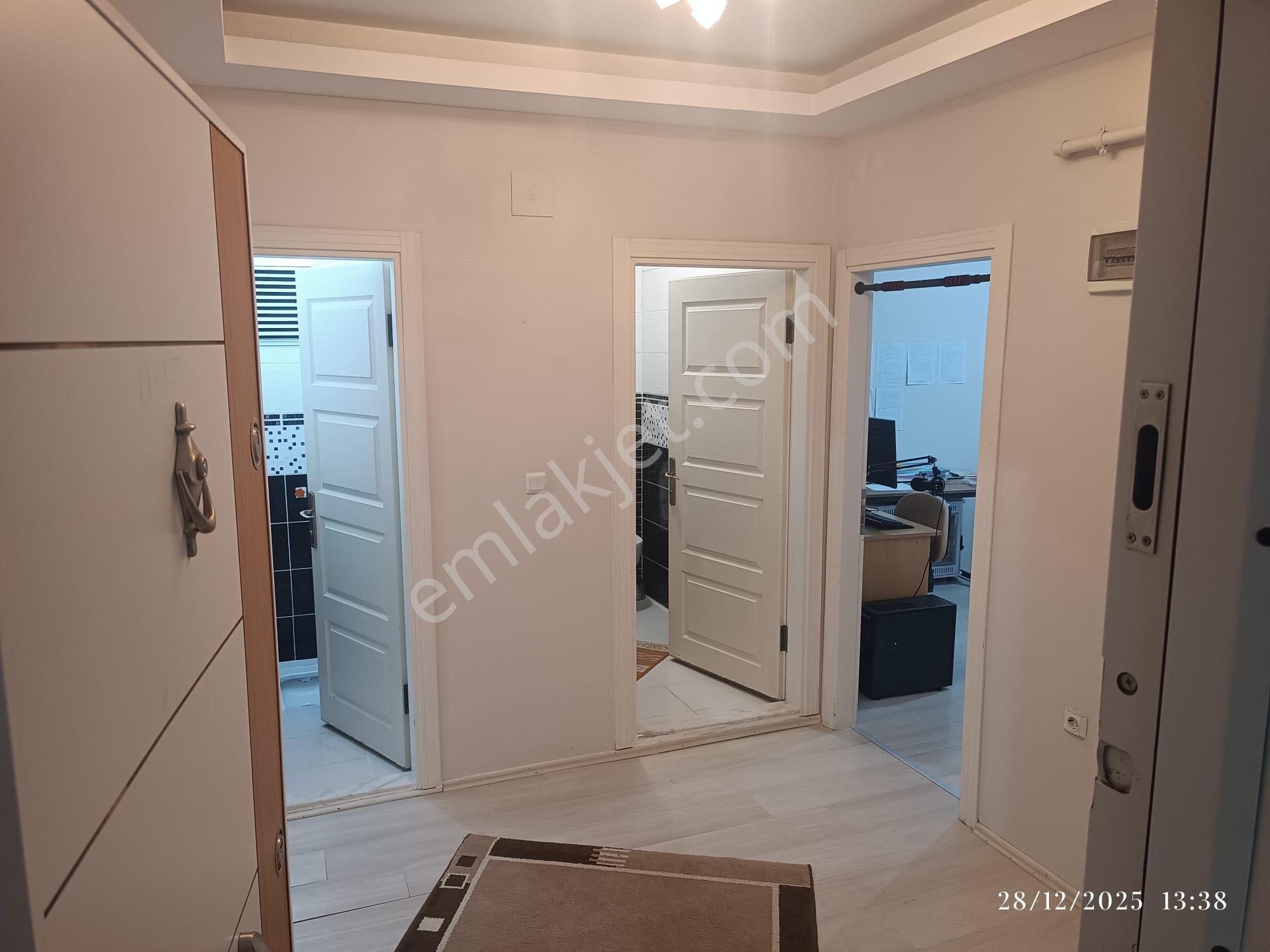 Mevlana Mah. (2+1) 5. Kat Cadde Üzeri Satılık Daire Ebeveyn Banyolu - Görsel 3