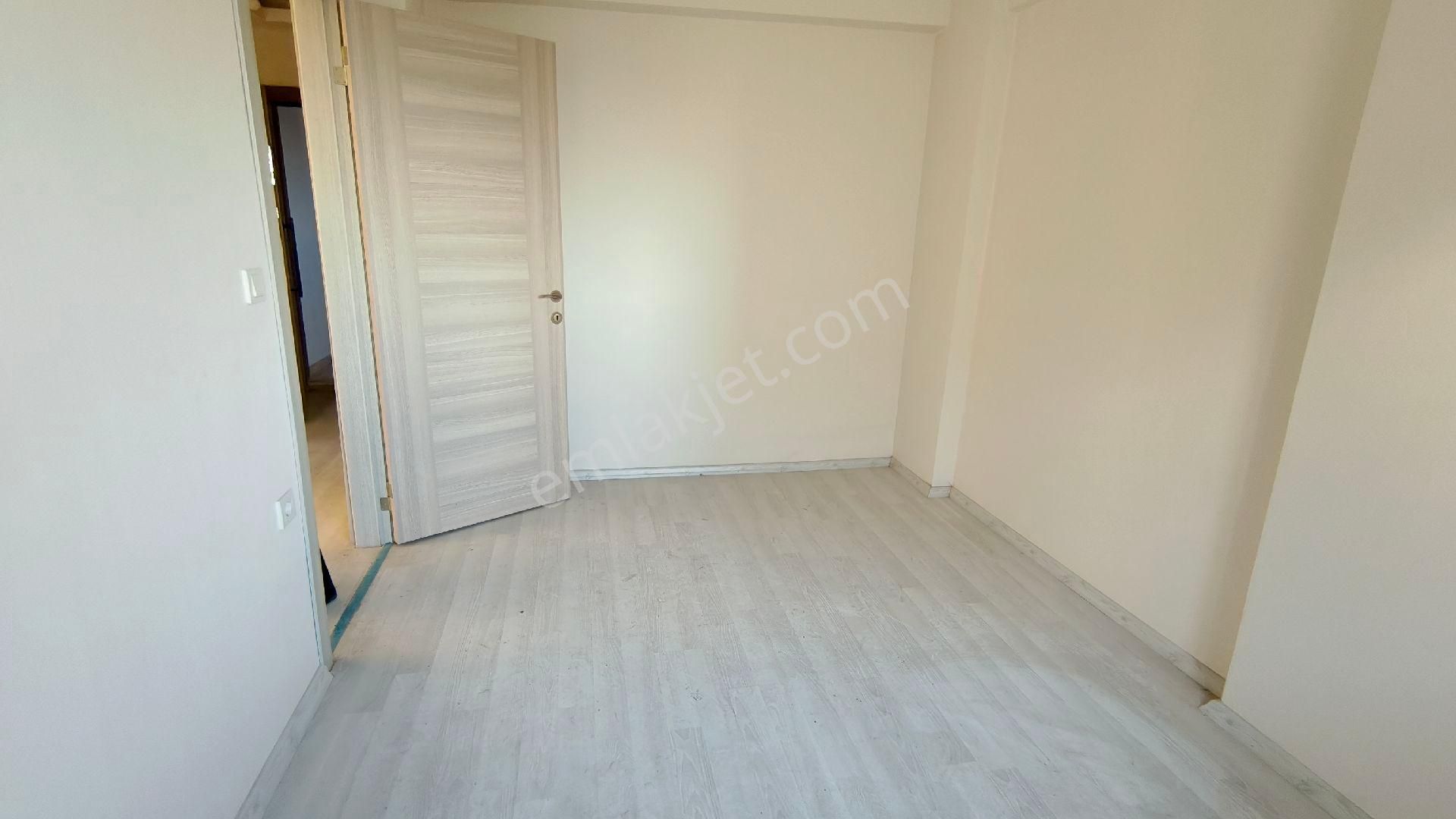 İzmir Torbalı Ayrancılar Merkezde Acill Satılık Sıfır Daire Arakat 2+1 - Görsel 3