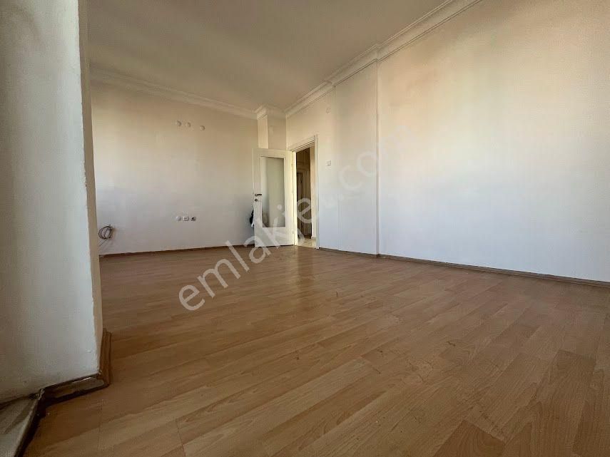 Güllük Caddesi Bilim Üniversitesi Çaprazında 3+1 Satılık Daire - Görsel 7