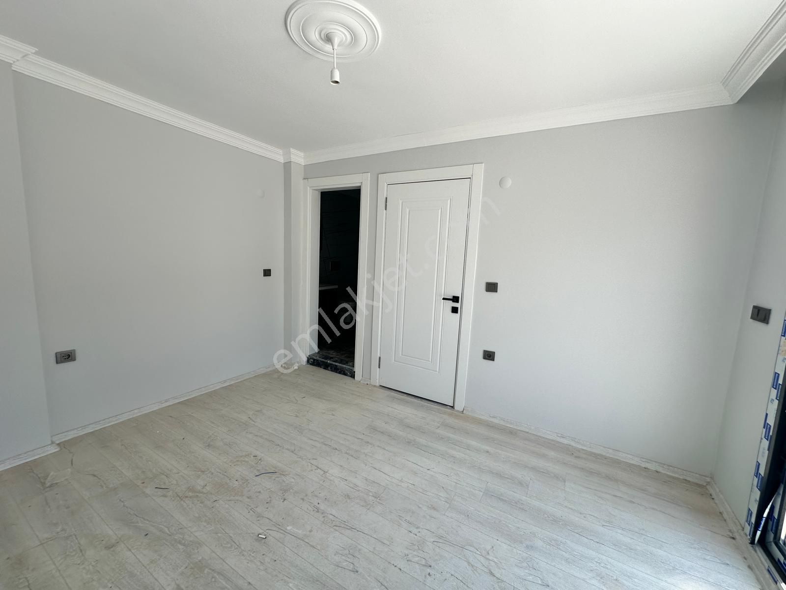 Seferihisar Doğanbeyde 4+1 Satılık Villa Tamamen Müstakil Bahçeli Köşe Villa - Görsel 31