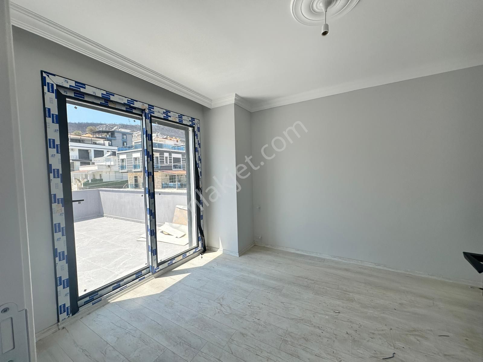 Seferihisar Doğanbeyde 4+1 Satılık Villa Tamamen Müstakil Bahçeli Köşe Villa - Görsel 30