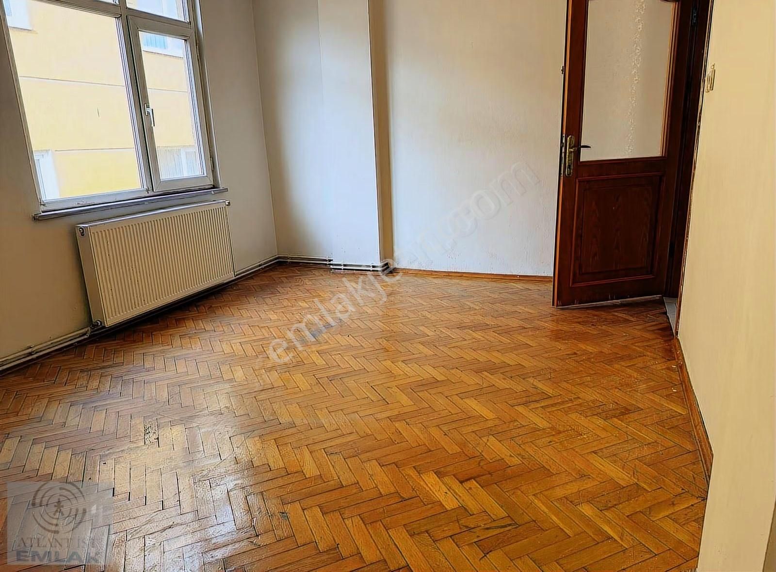 Yeditepe'ye Yakın Kat Mülkiyetli İskanlı 3+1 120m2 Kombili Daire - Görsel 14