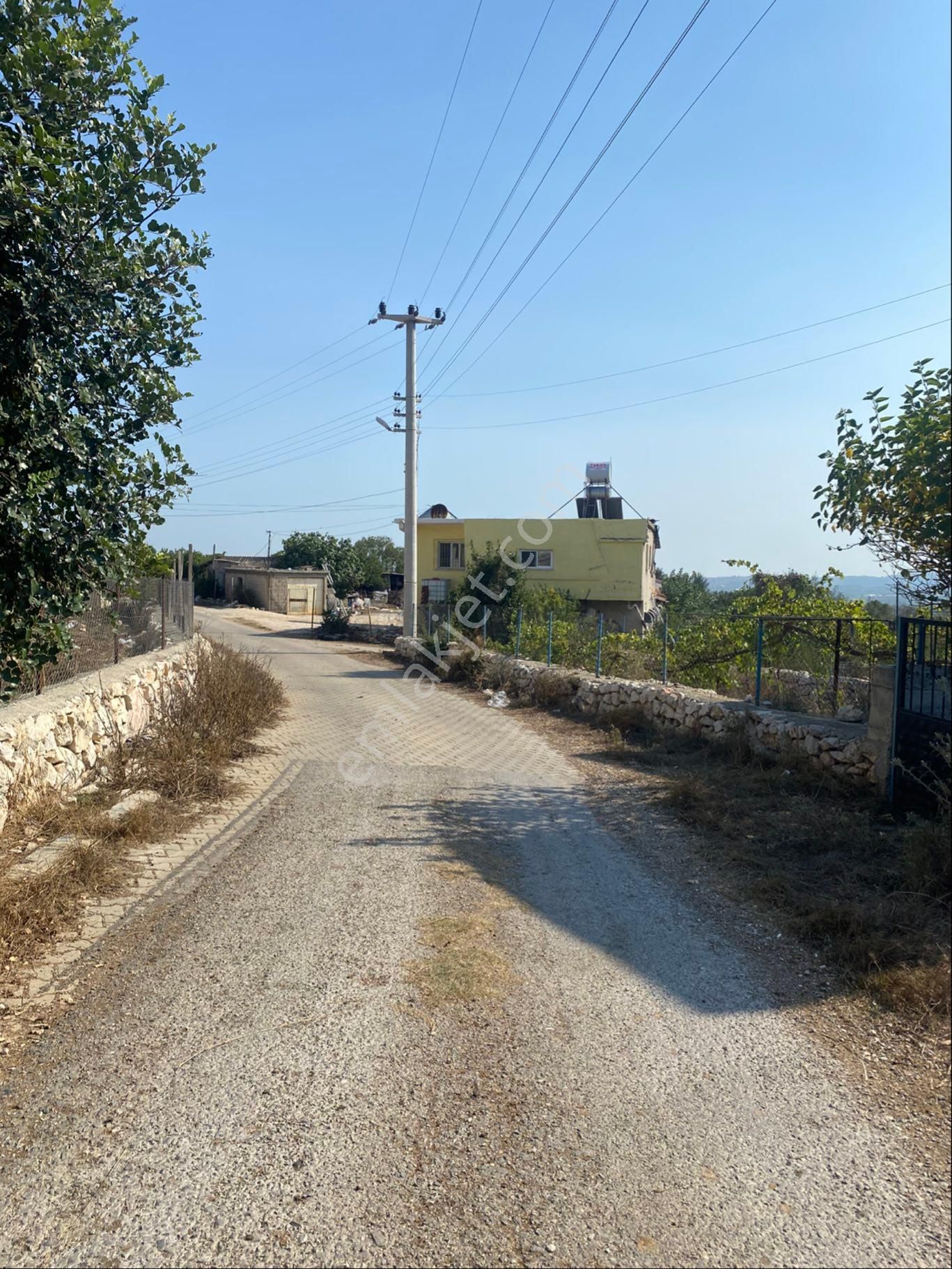 Beylice Köyü’nde Bulunan Evimiz Ve Tarlamız Satılıktır - Görsel 32