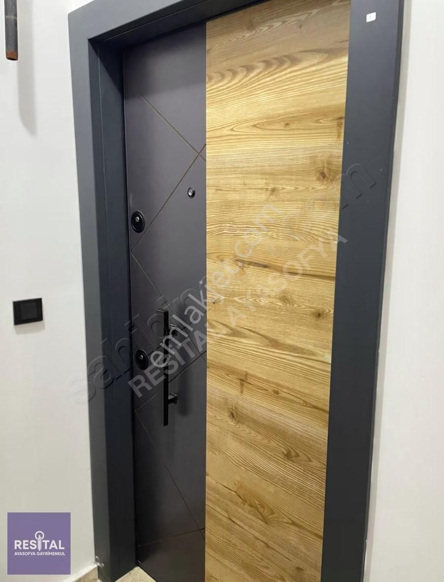 Balkan Kızılcıklı Da Gelişen Bölgede Cadde Üzeri Satılık Daire - Görsel 3