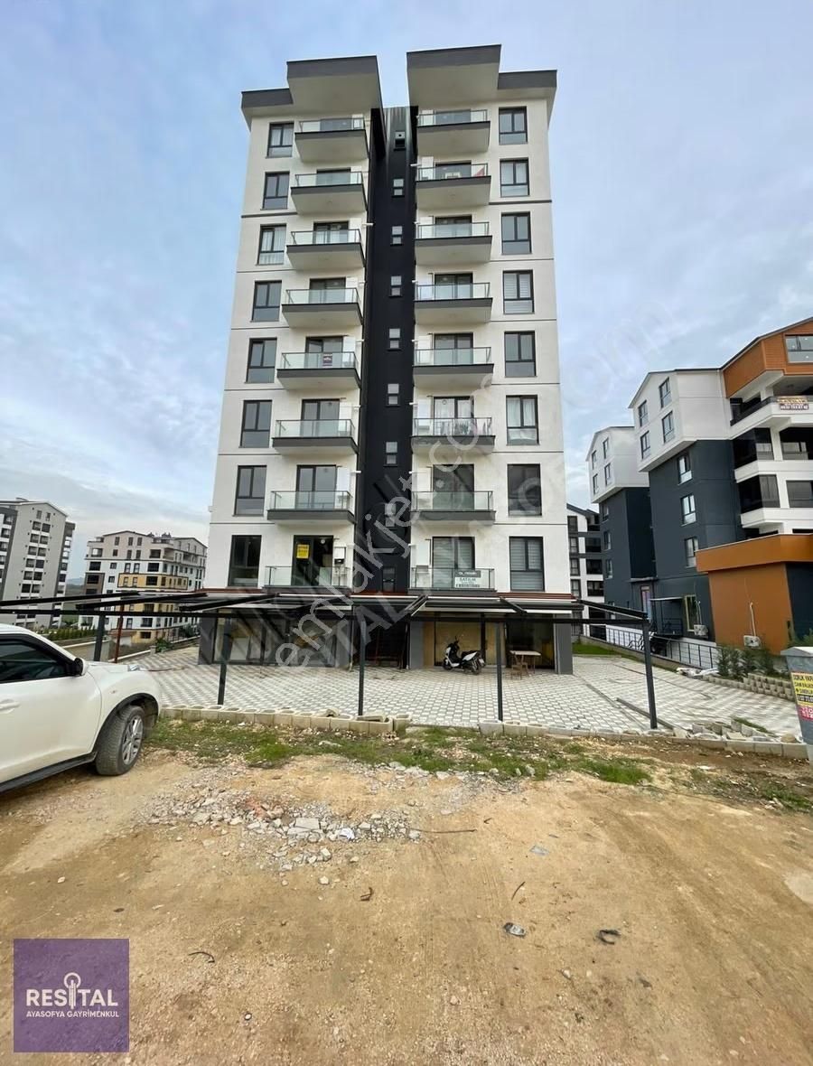 Balkan Kızılcıklı Da Gelişen Bölgede Cadde Üzeri Satılık Daire - Görsel 2