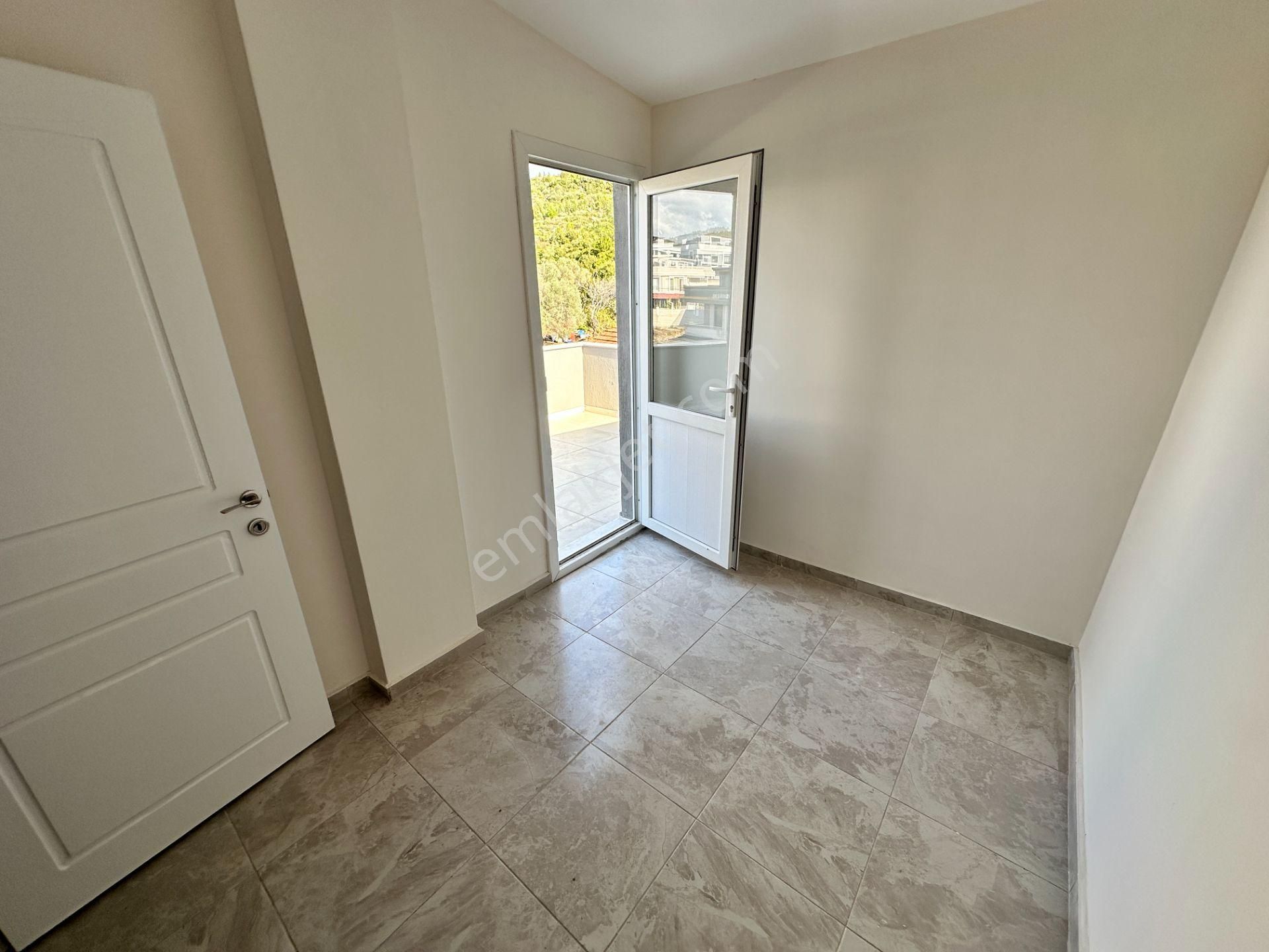 Seferihisar Doğanbeyde 3+1 Satılık Villa Doğa İçinde Denize 5km Mesafede - Görsel 23