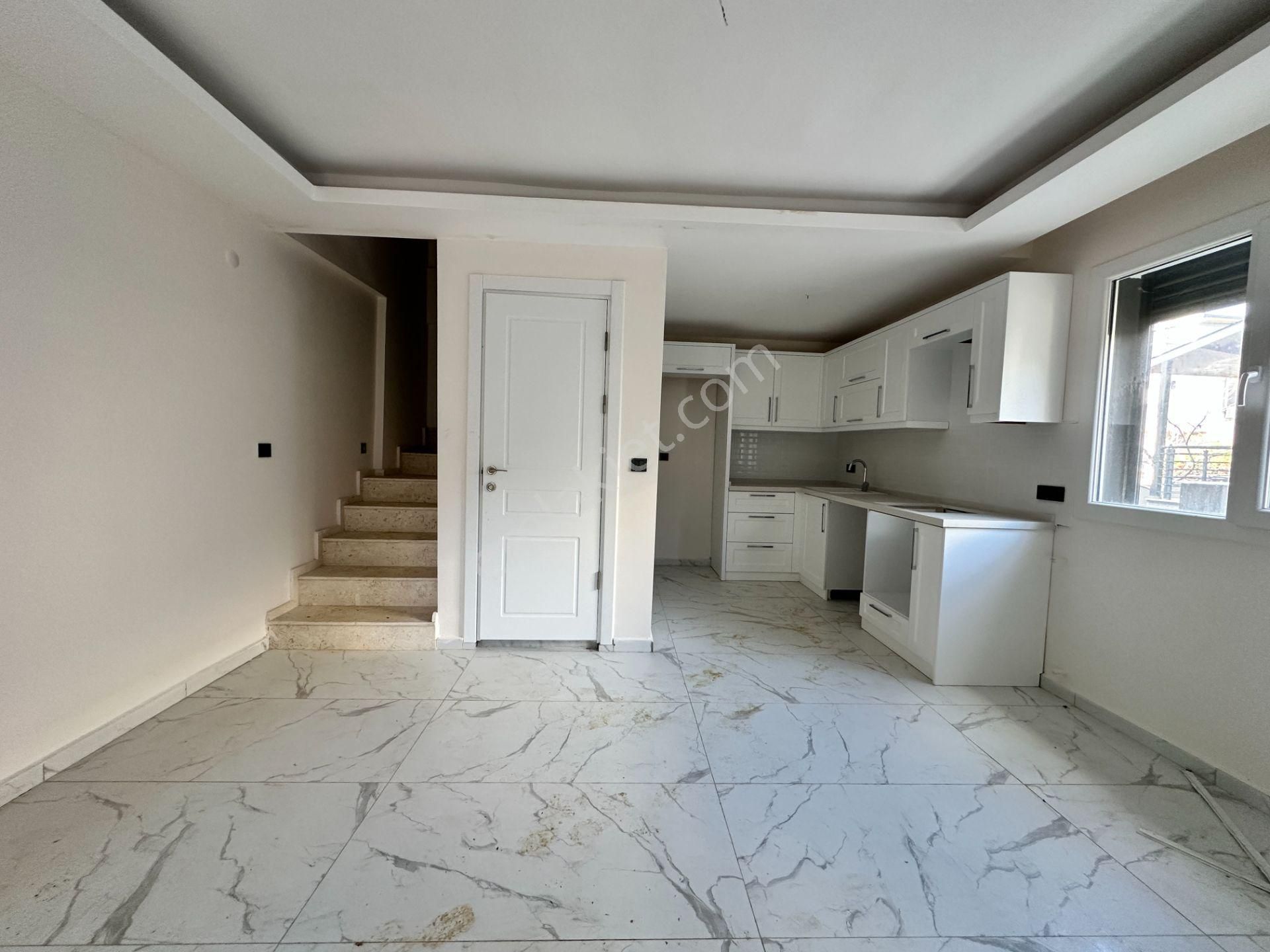 Seferihisar Doğanbeyde 3+1 Satılık Villa Doğa İçinde Denize 5km Mesafede - Görsel 8