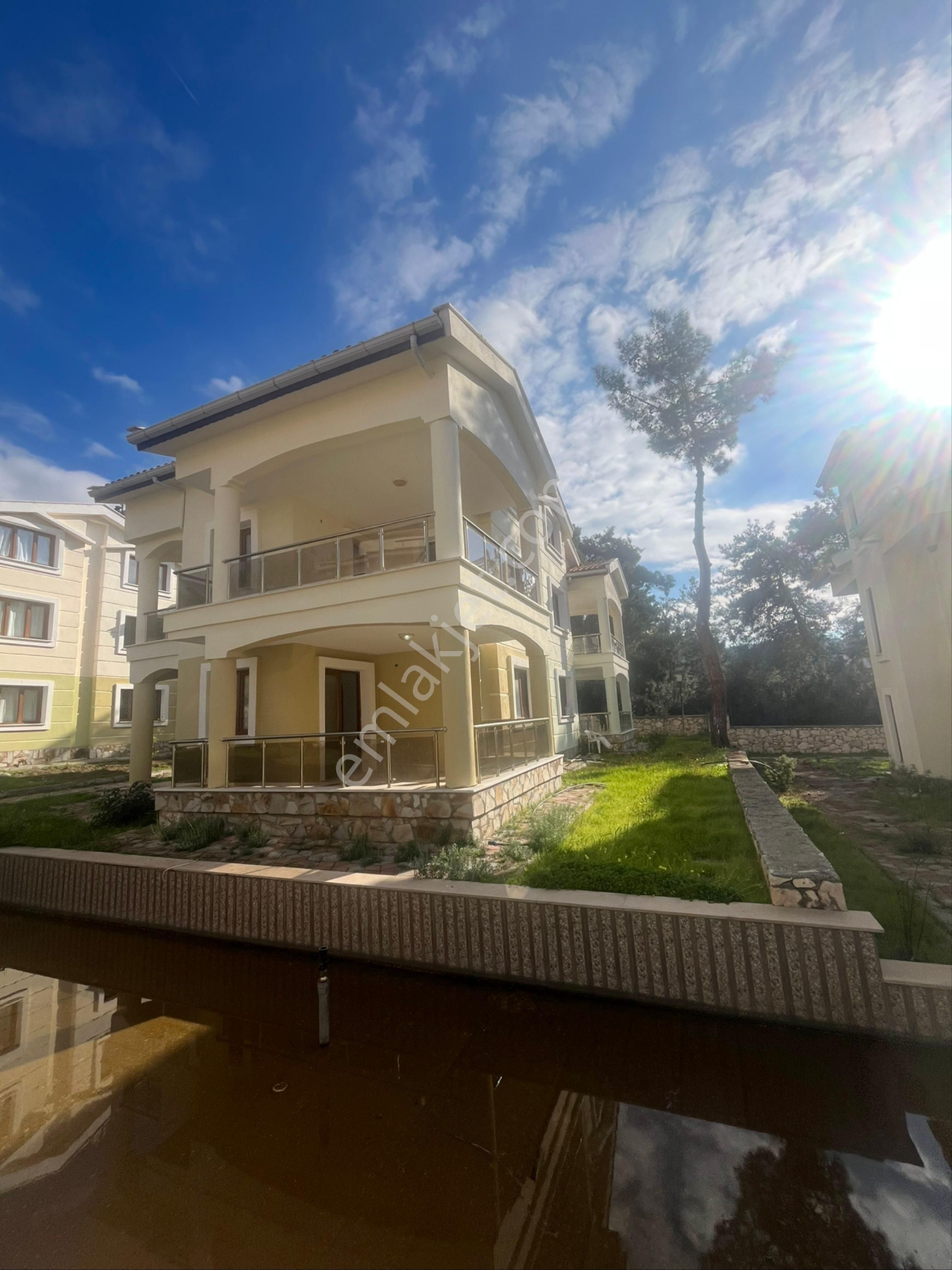 Didim Akbük Te Satılık 3+1 Vila - Görsel 2