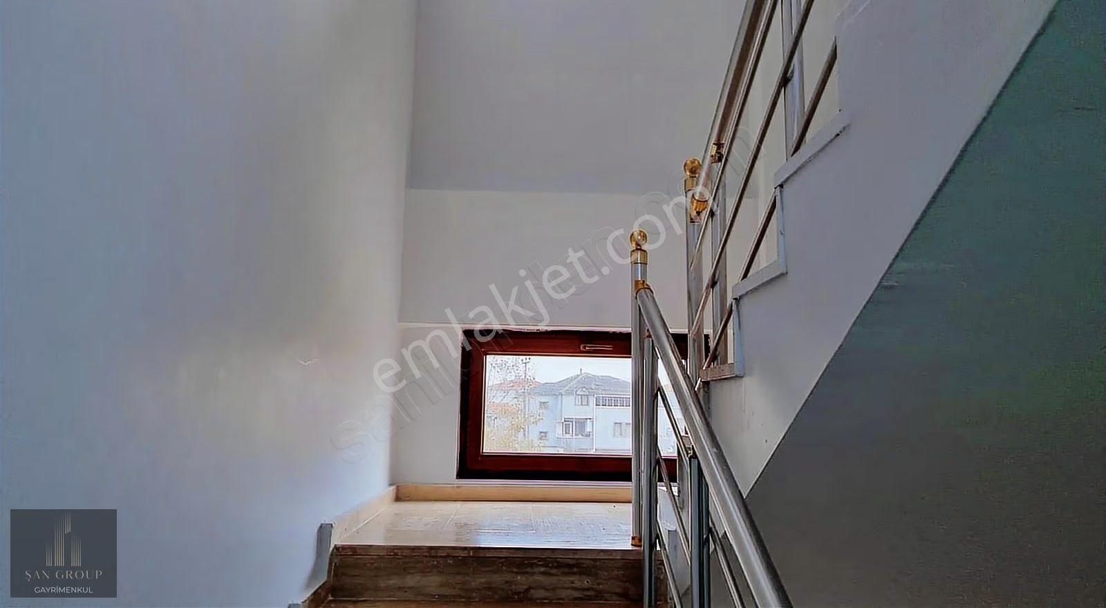 Şan Group'tan Nefis Teraslı Kış Bahçeli Lüks 4+1 Villa ! - Görsel 13