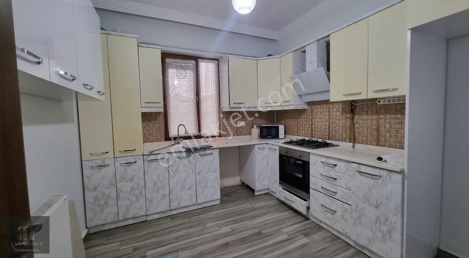 Şan Group'tan Nefis Teraslı Kış Bahçeli Lüks 4+1 Villa ! - Görsel 22