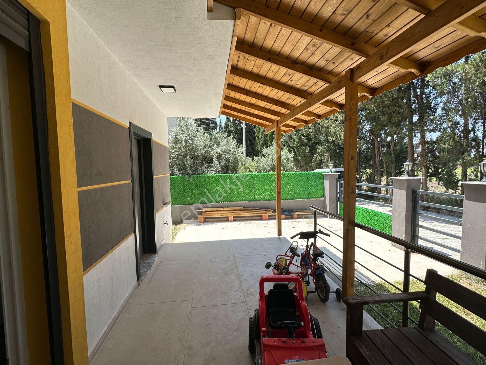 Seferihisar Doğanbeyde 3+1 Geniş Bahçeli Denize Yakın Villa - Görsel 10